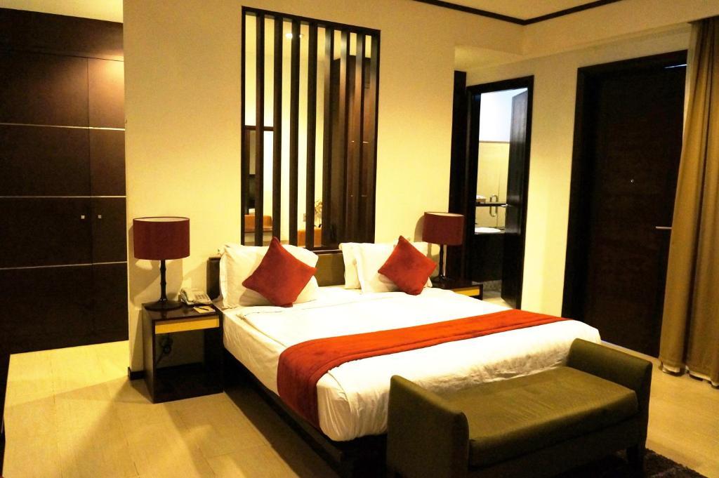 Rumah Nenek Hotel And Restaurant Padang  Cameră foto